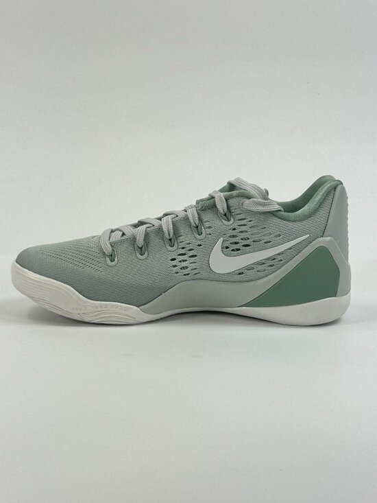 Nike Kobe 9 Low EM Protro \'Light Silver\' IH1401-003 Basketball size 4.5 M / 6 W main image 5